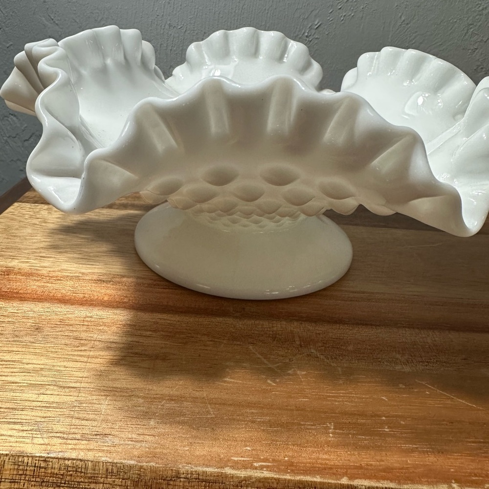 White Ruffled Milk Glass Compote Pedestal Bowl - Picture 7 of 9